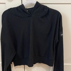Alo yoga “muse” hoodie